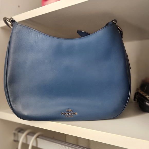 Coach Signature Beige Shoulder Bag - Picture 7 of 10